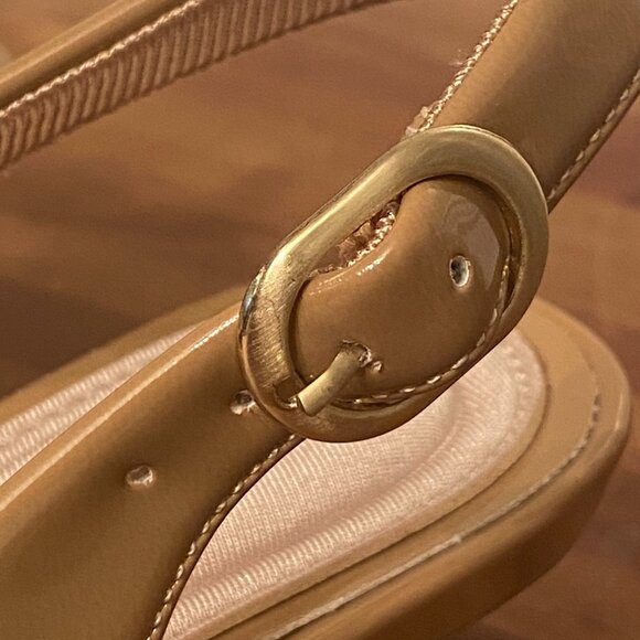 Kitten Heel Nude Sling Back Pump Women's Size 6 - Picture 7 of 10